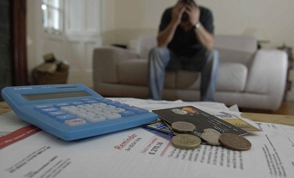 Новые законы по кредитным долгам из за чего судебные приставы замораживают счета